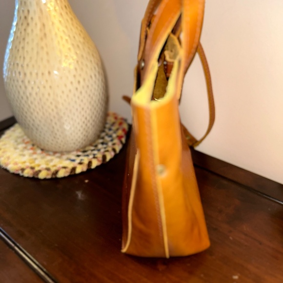 Portland Leather Goods mini crossbody tote - Honey - Picture 6 of 8